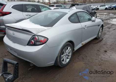 2008 Hyundai Tiburon Gs z USA, uszkodzony, nr VIN KMHHM66D08U268552